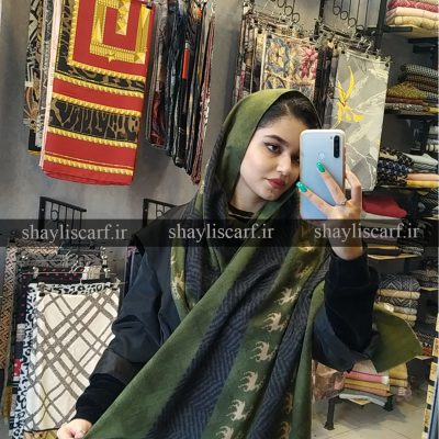 شال موهر ایرانی - طرح گوزنی کد 1345 رنگ سبز - شال و روسری شایلی