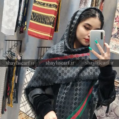 روسری وارداتی - طرح گوچی کد 1377 رنگ مشکی - شال و روسری شایلی