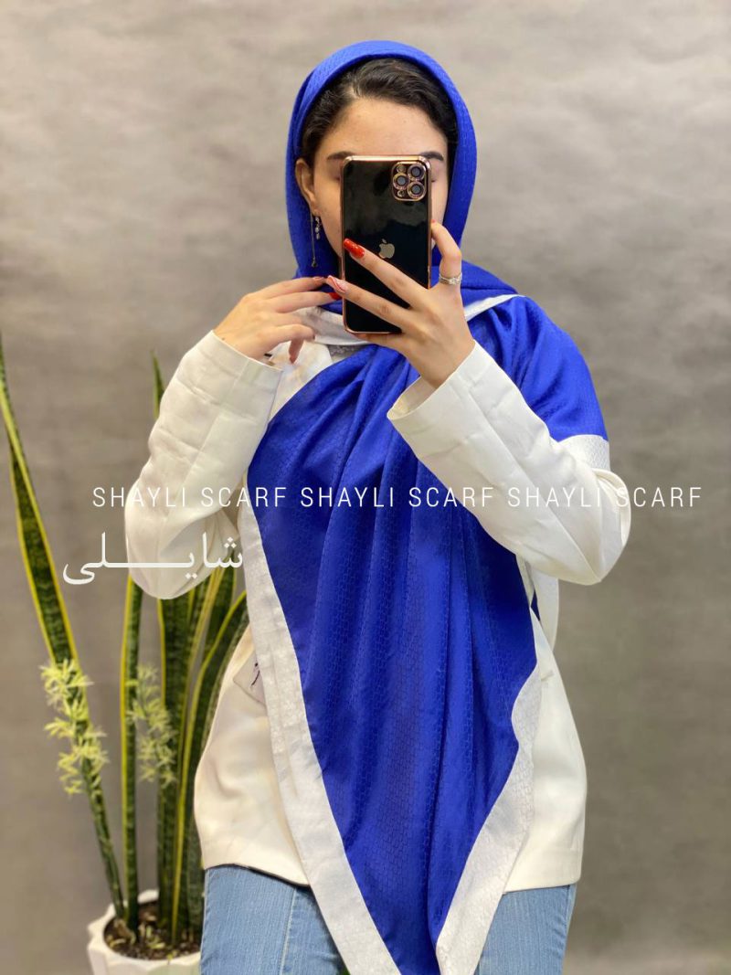 روسری نخی | کد 2655 | رنگ آبی کاربنی دور سفید | شال و روسری شایلی